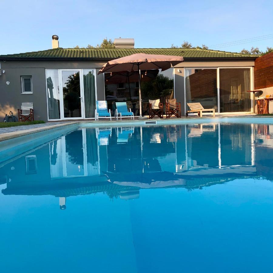 Sunlit Pool House Villa Posidhonia  ภายนอก รูปภาพ