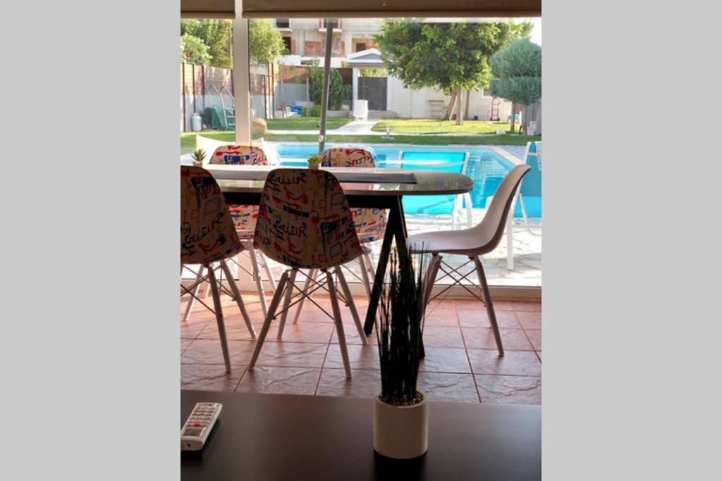 Sunlit Pool House Villa Posidhonia  ภายนอก รูปภาพ